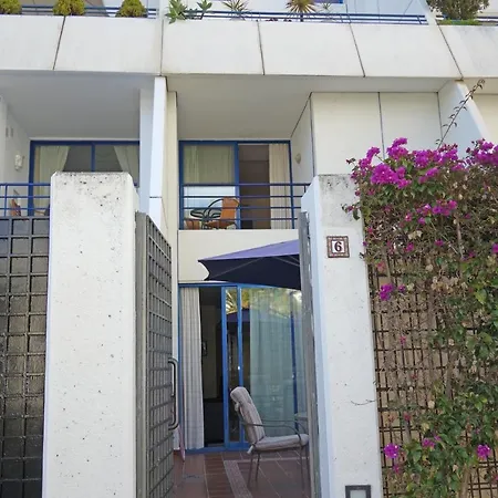 House Duplex
