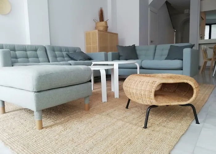 House Duplex * Μαρμπέλλα